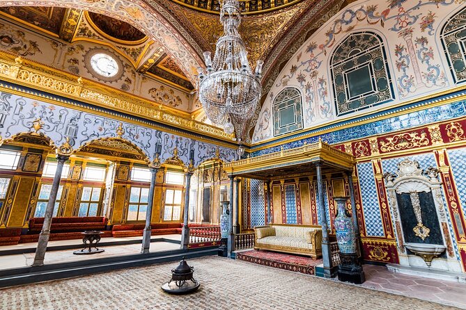 Topkapi Palace and Harem Guided tour with Skip-the-Line Tickets - Key highlights at a glance