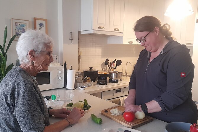 Traditional Home Cooking with a Local in İstanbul City Center - Group Size, English, and Who This Fits Best