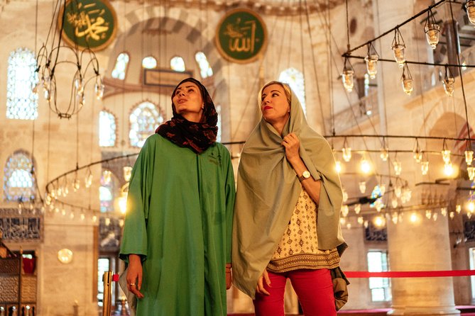 Treasures of Istanbul: Hagia Sophia Private Tour - Step 1: Ayasofya skip-the-line, and what “contrasts within” really means