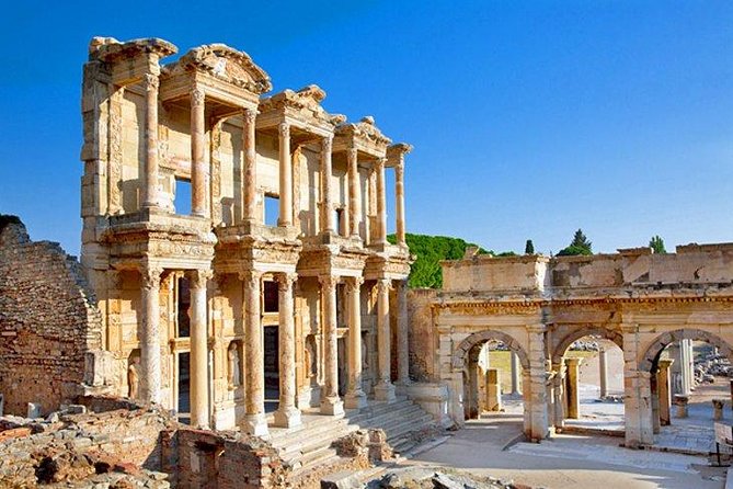 Turkey Classics 7 Day Escorted Tour from Istanbul - Troy and Behramkale: UNESCO Wonder Plus Village Reality