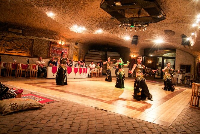 Turkish night show with dinner and unlimited free alcohol - Drinks and the “unlimited” promise: what to expect and what to watch