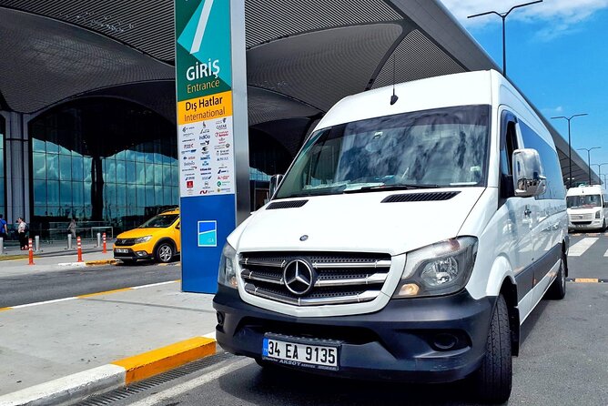 VIP Daily Transfer from the Istanbul Airport to Istanbul City - The One Concern: Vehicle And Driver Behavior