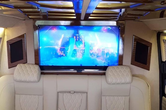 Vip Private Deluxe Airport Transfer ( Marmaris to Dalaman Airport ) - Inside the Van: Air Conditioning, Wi-Fi, and the Android Smart TV