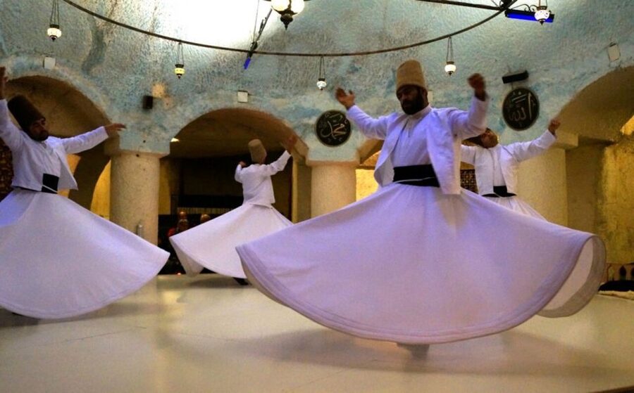 Whirling Dervish Show - Reed instruments and the meditative pace